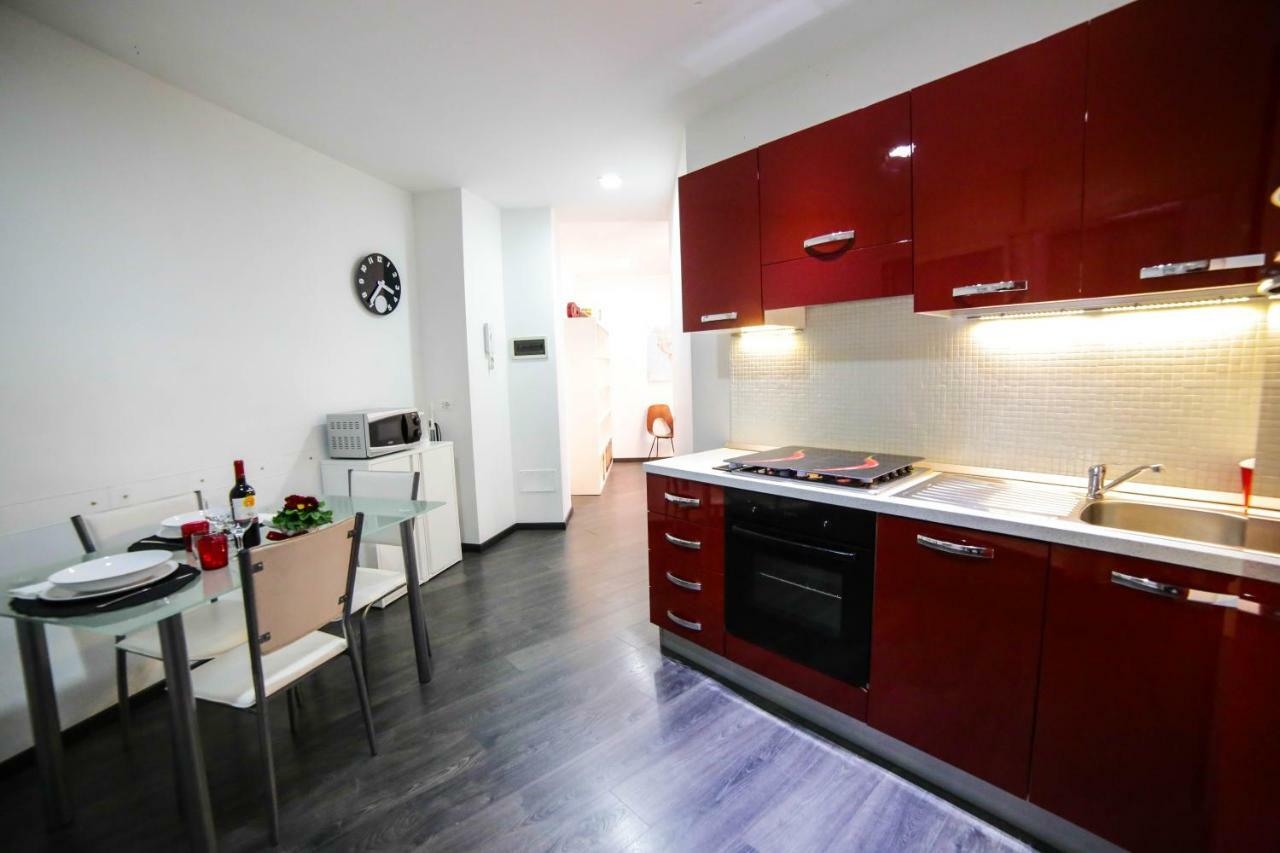 Amazing Politeama House Apartment Palermo Luaran gambar